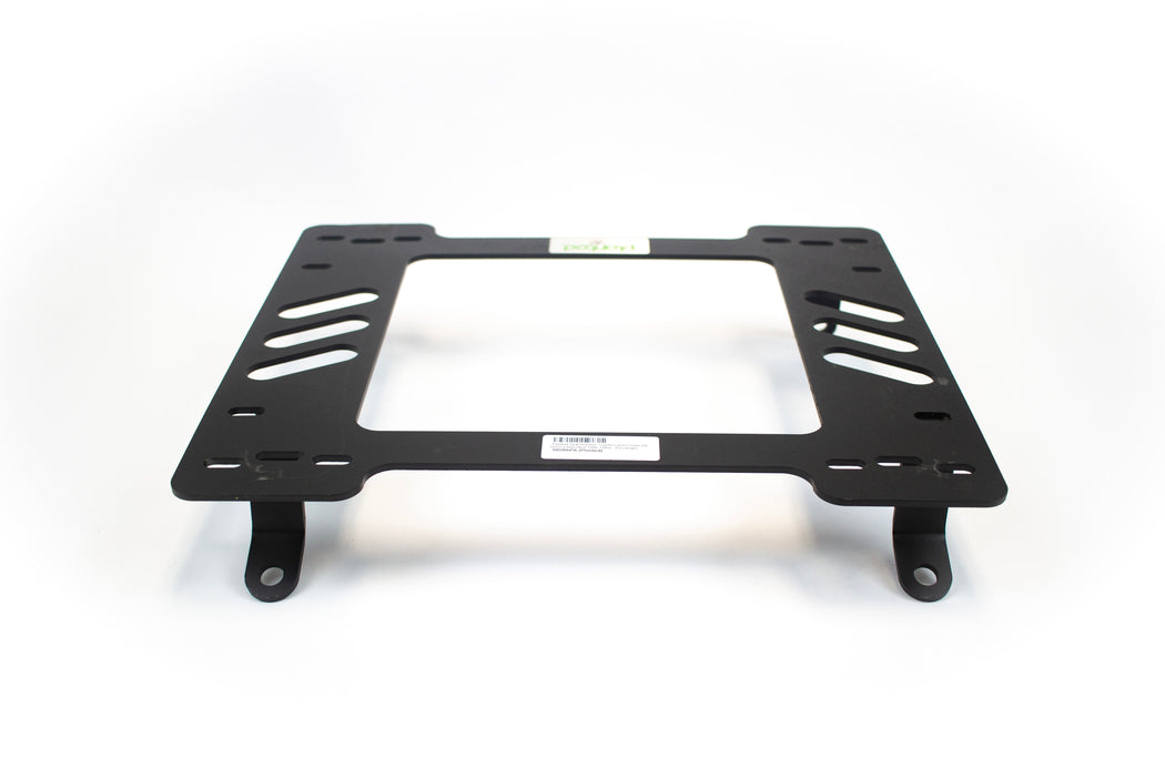 COBRA- Planted Seat Bracket- Toyota Land Cruiser 60 Series [J60] (April 1986-1989) - Passenger / Right