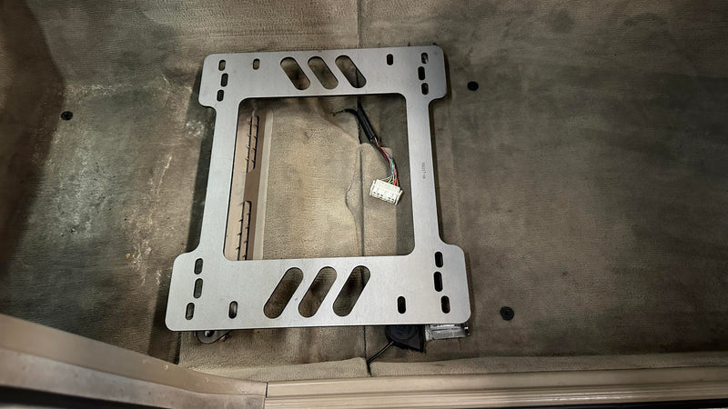 COBRA- Planted Seat Bracket- BMW 5 Series [E34 Chassis] (1987-1996) - Passenger / Right