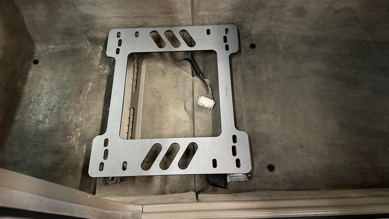 COBRA- Planted Seat Bracket- BMW 5 Series [E34 Chassis] (1987-1996) - Passenger / Right