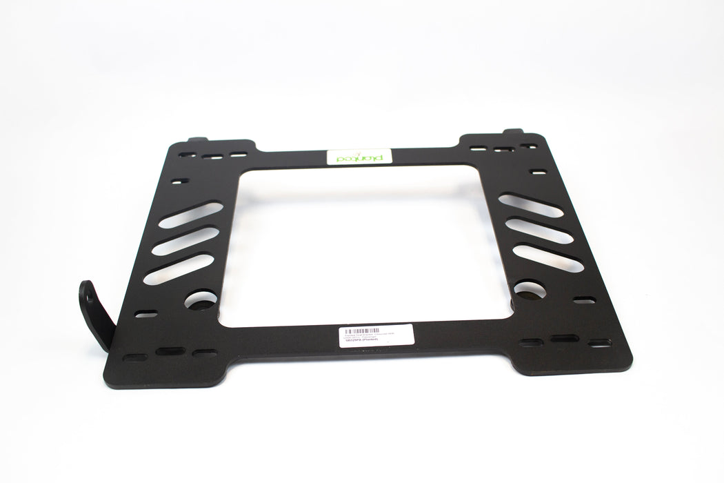 COBRA- Planted Seat Bracket- Chevrolet HHR (2006-2011) - Passenger / Right