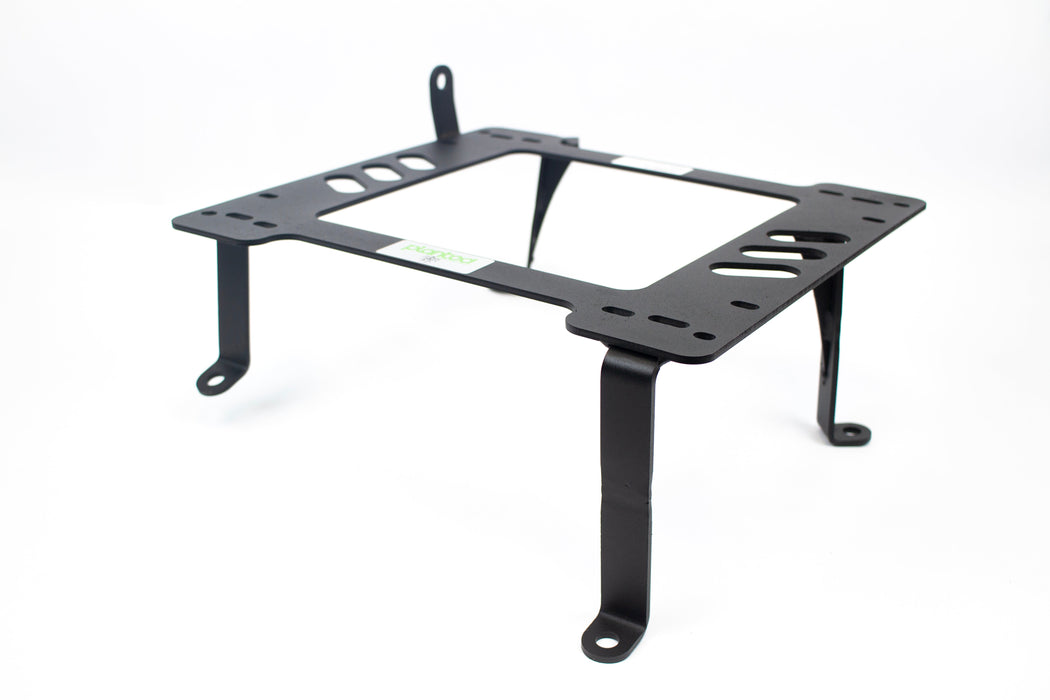 COBRA- Planted Seat Bracket- Mitsubishi Pajaro [2nd Generation, JDM, RHD, 2 Door] (1991-1999) - Passenger (Left Side)