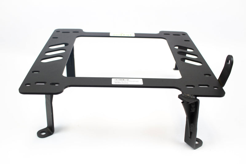 COBRA- Planted Seat Bracket- Mitsubishi Pajaro [2nd Generation, JDM, RHD, 2 Door] (1991-1999) - Passenger (Left Side)