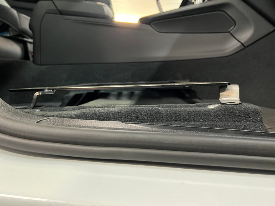 COBRA- Planted Seat Bracket- Porsche Macan [1st Generation] (2014+) - Passenger / Right