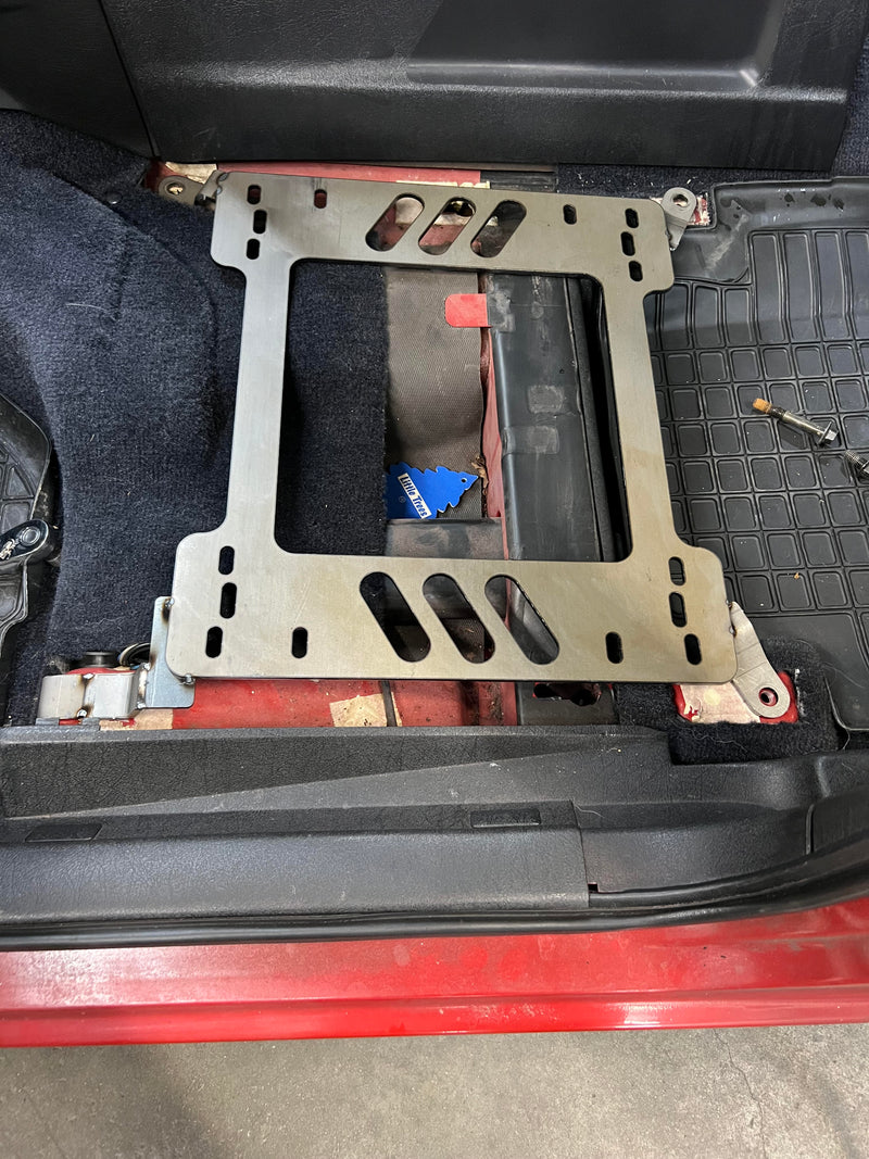 COBRA- Planted Seat Bracket- Volvo 740 (1985-1992) - Driver / Left