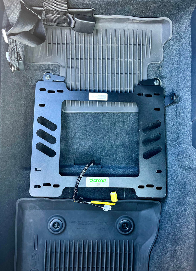 COBRA- Planted Seat Bracket- Subaru BRZ / Toyota GR86 [2nd Generation] (2021+) - Driver / Left