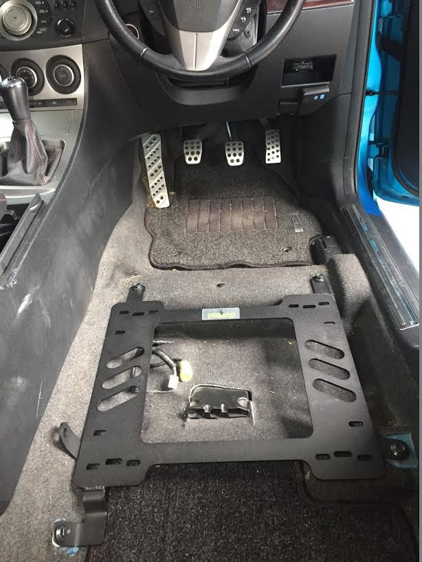 COBRA- Planted Seat Bracket- Mazda 3 / MazdaSpeed 3 (2010-2013) - Passenger / Right
